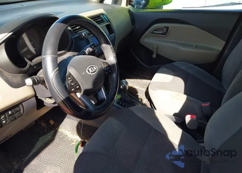 2014 Kia Rio Lx z USA, uszkodzony, nr VIN KNADM4A37E6364830